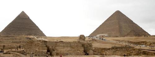 اهرام جیزه: شاهکارهای جاودانه معماری مصر باستان